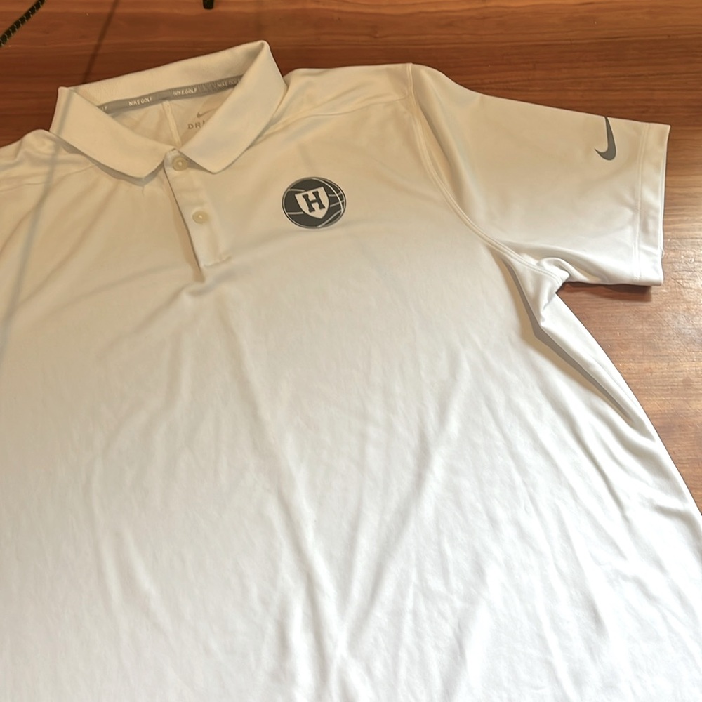 🆕 Harvard 🏀 Nike Polo